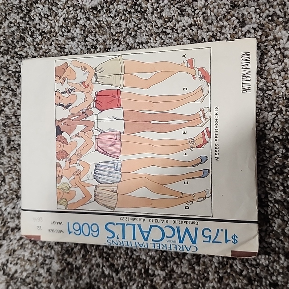 McCall's Misses Set of Shorts Pattern 6061 Size 12 Waist 26.5